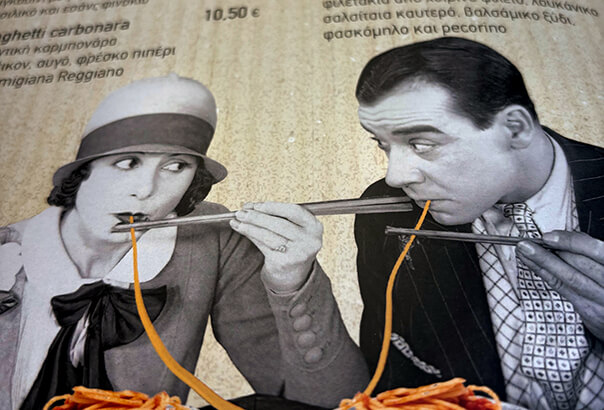 RESTAURANTS & CAFÉS